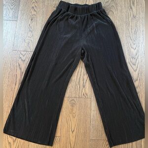 Cyrus Nordstrom Cropped Black High Rise Plisse Pants sz S Small